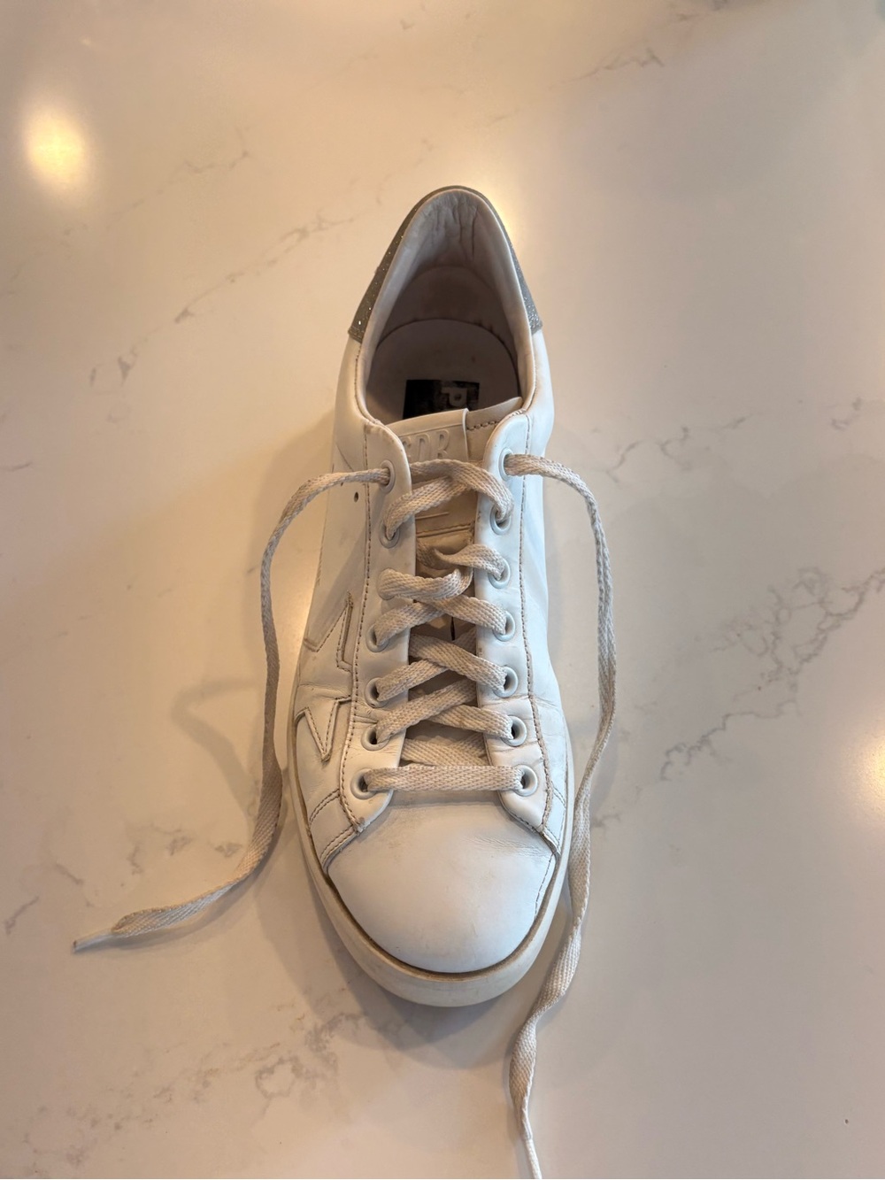 Golden Goose White Leather Low-Top Sneakers with Silver Heel Tab - Picture 3 of 3